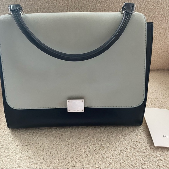 Authentic medium calfskin Celine Trapèze in black, white and pale blue - Picture 5 of 13